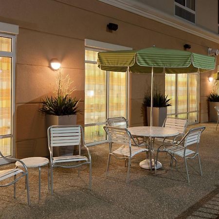 Fairfield Inn & Suites Lewisburg Restaurante foto